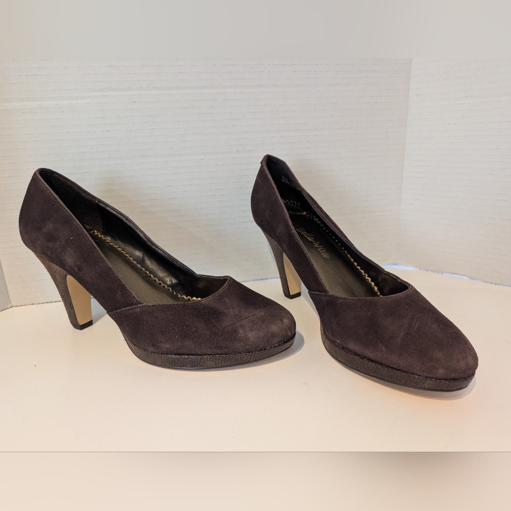 Bella Vita Brown Suede Heels Sz. 9.5